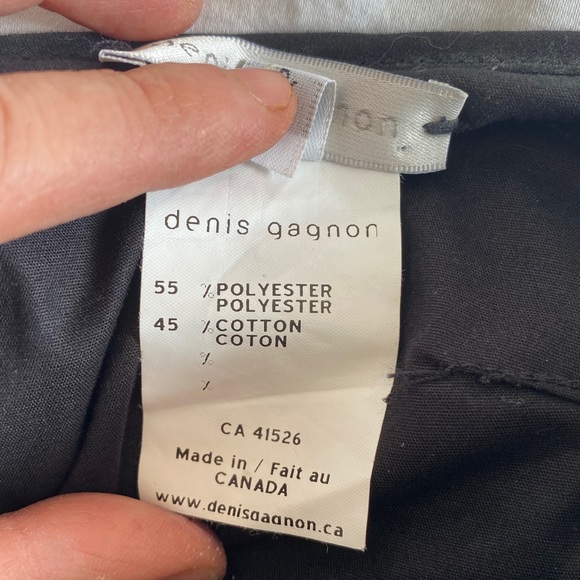 💕 designer Denis Gagnon black lace short/ skort - Picture 5 of 5